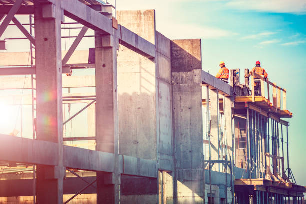 Best Local Concrete Companies  in Strafford, MO